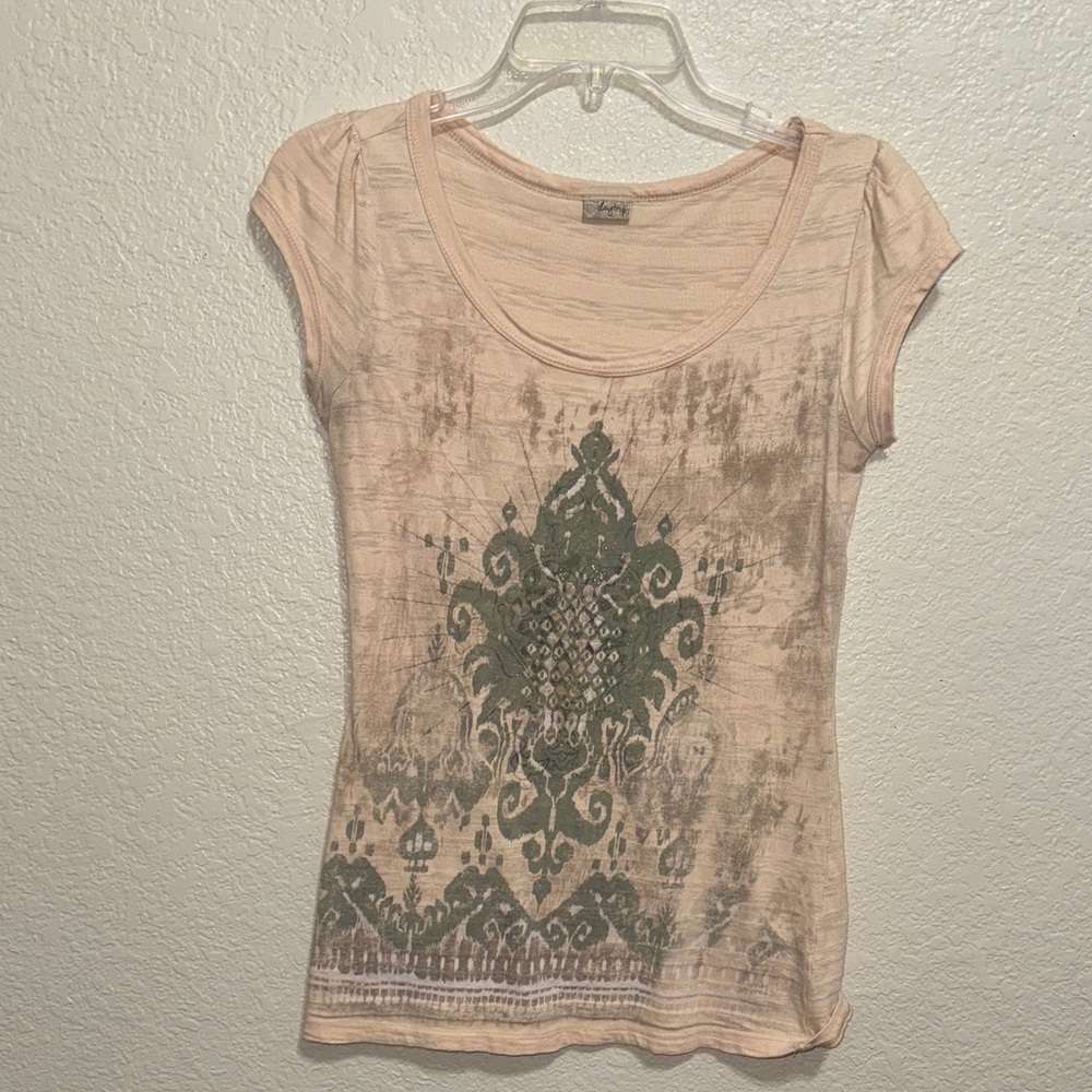 Daytrip Beige Green Top Women’s M Short Sleeve Casual Boho Shirt